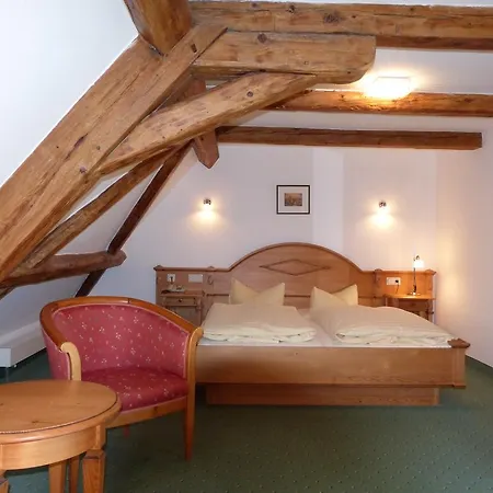 布罗华酒店 奎德林堡