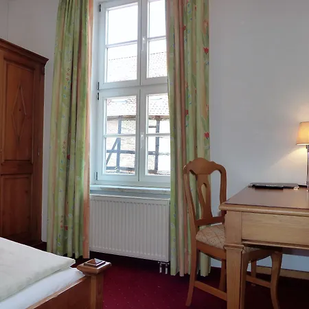 布罗华酒店 奎德林堡