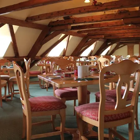 布罗华酒店 酒店 3*