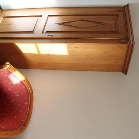 布罗华酒店 奎德林堡