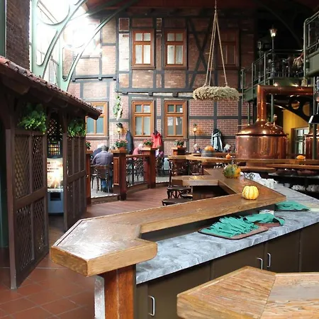 布罗华酒店 酒店 3*